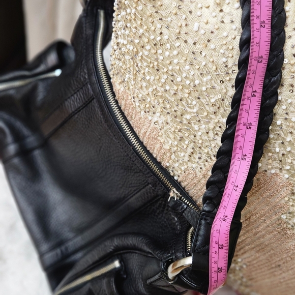 COLE HAAN-AUTHENTIC - Picture 4 of 6